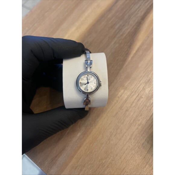 Bulova Classic Bangle Ladies Wrist Watch 96L222 main image 4